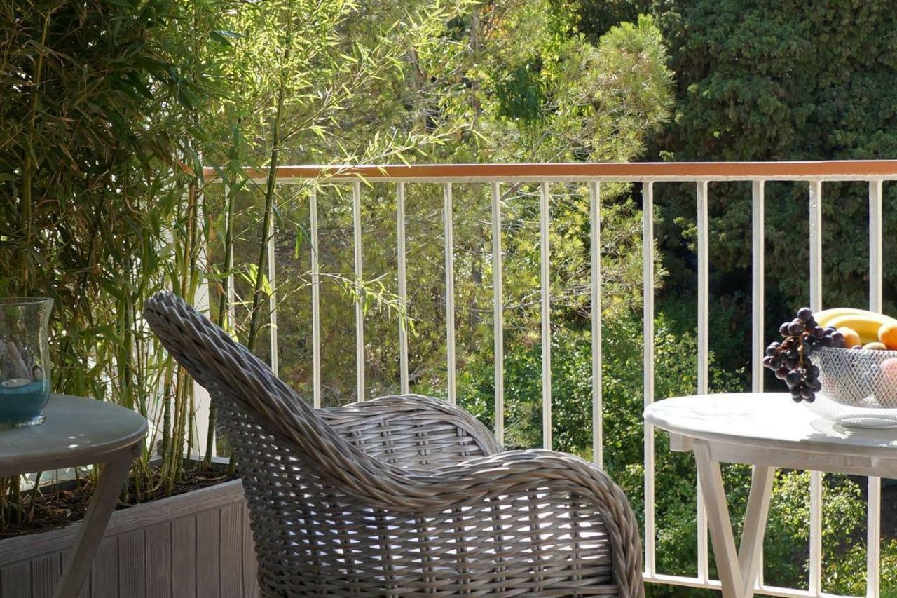 Le Corot Apartamento Beaulieu-sur-Mer Exterior foto