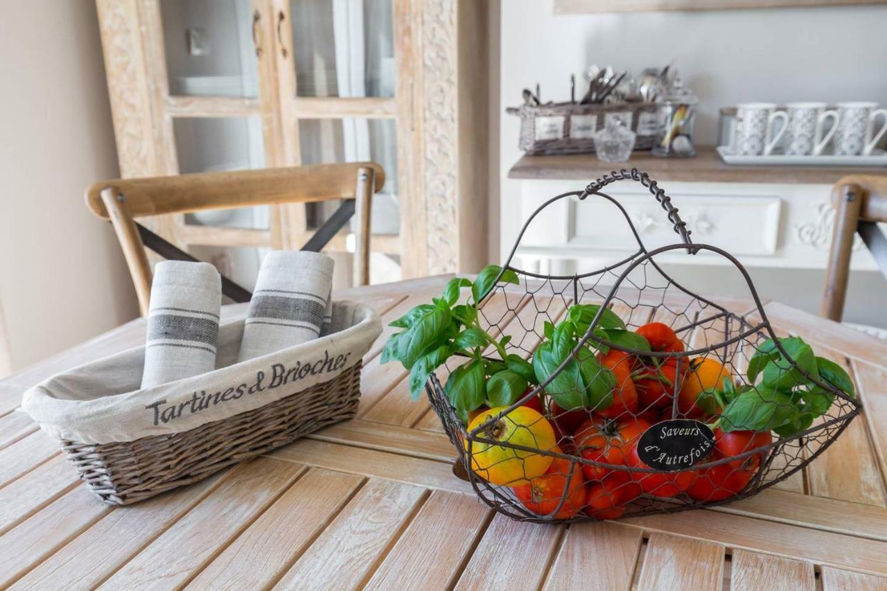 Le Corot Apartamento Beaulieu-sur-Mer Exterior foto